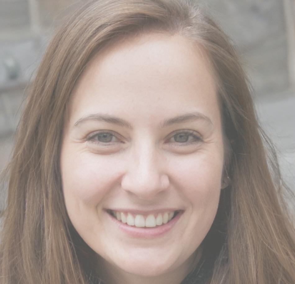 Freya Lindholm, Programmleiterin